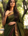 Adorning Green Soft Banarasi Silk Saree With Beauteous Blouse Piece