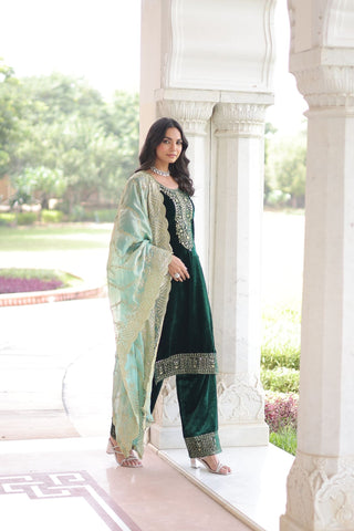 Eid Exclusive Velvet Sequin Embroidered Outfit – Shine In Festive Luxury
