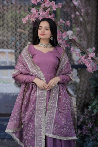 New Stylish Kurta & Plazzo With Embroidered Dupatta