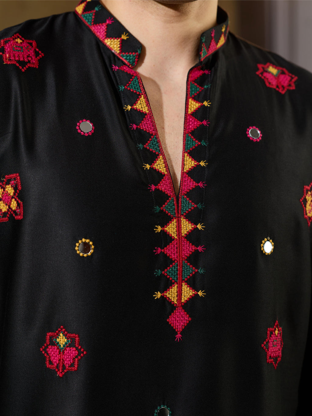 Black Rayon V Neck Kurta Set | Tulip Designer