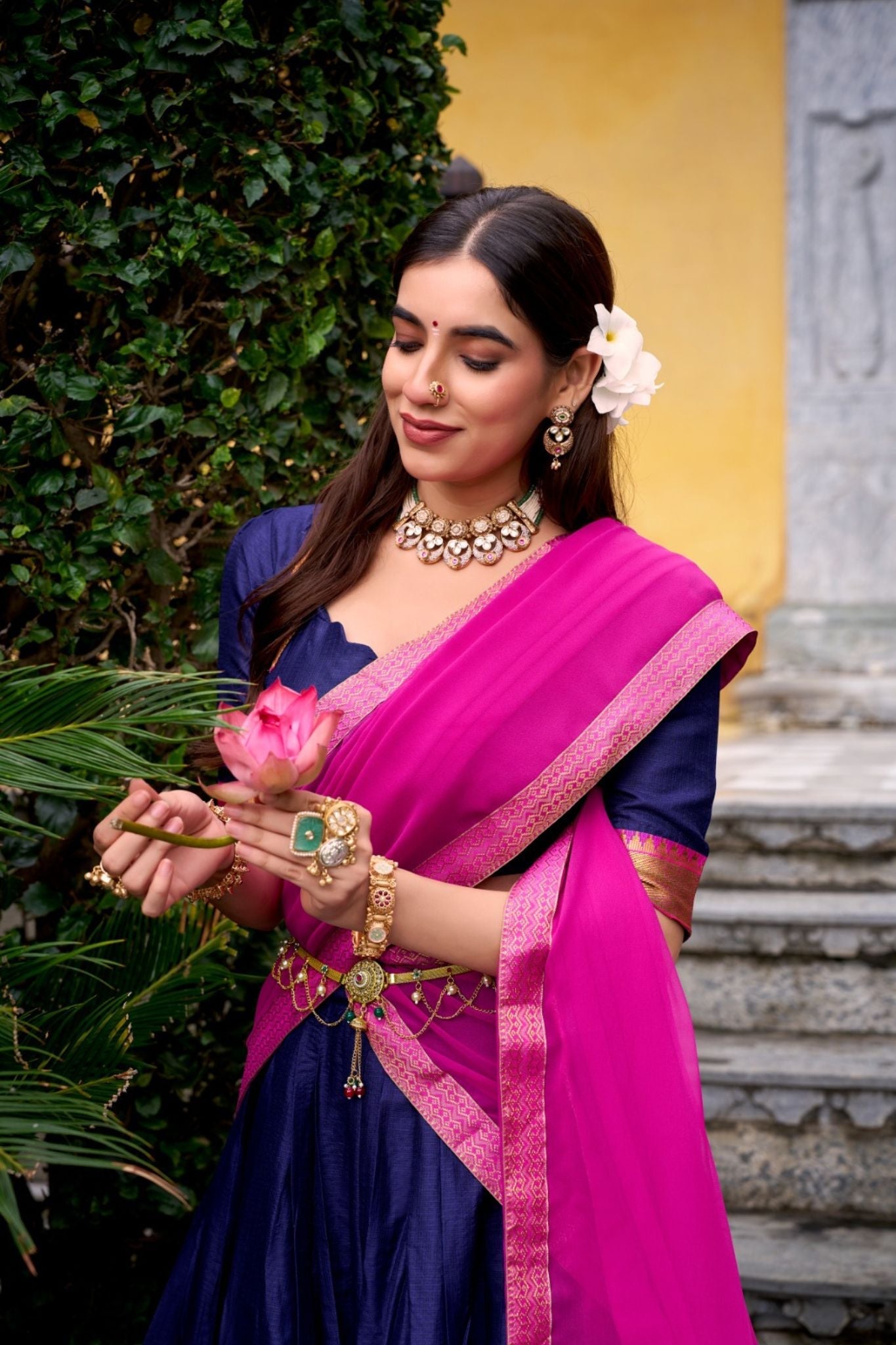 Ready-to-Wear Zari Woven Lehenga Set with Unstitched Blouse and Lace Border Dupatta