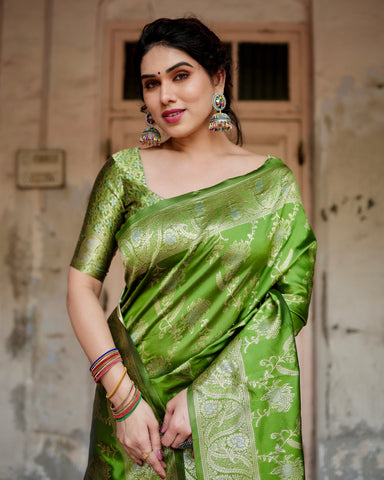 Pure Silk Saree Weaved With Zari Comes With Heavy Banarasi Brocade Blouse