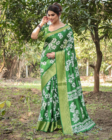 Pure Silk Digitally Printed Saree Weaved With Golden Zari Comes With Tassels