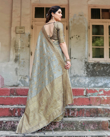 Pure Silk Saree Weaved With Zari Comes With Heavy Banarasi Brocade Blouse