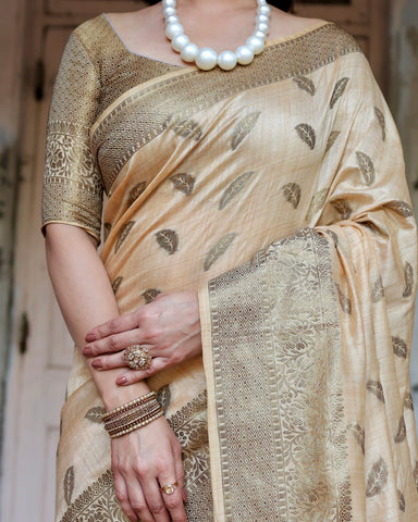 Pure Silk Saree Weaved With Zari Comes With Heavy Banarasi Brocade Blouse