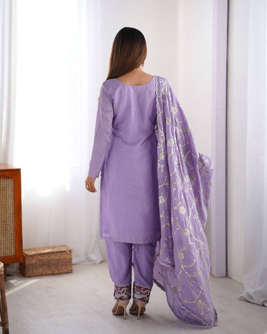 Stunning Chinon Silk with thread & Sequence work Fancy Suit Set