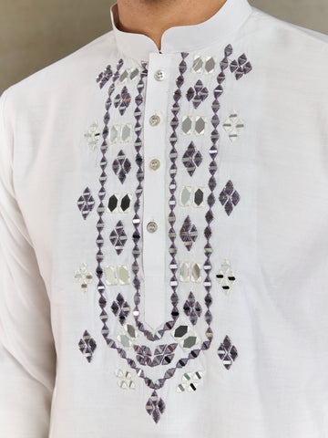 Simple & Stylish White Kurta with Dupatta for Men