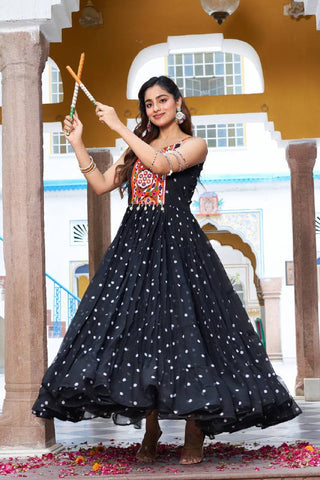 Special Georgette Bandhani Print Gown with 9 Meter Huge Flair For Navratri