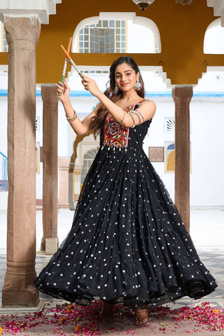Special Georgette Bandhani Print Gown with 9 Meter Huge Flair For Navratri