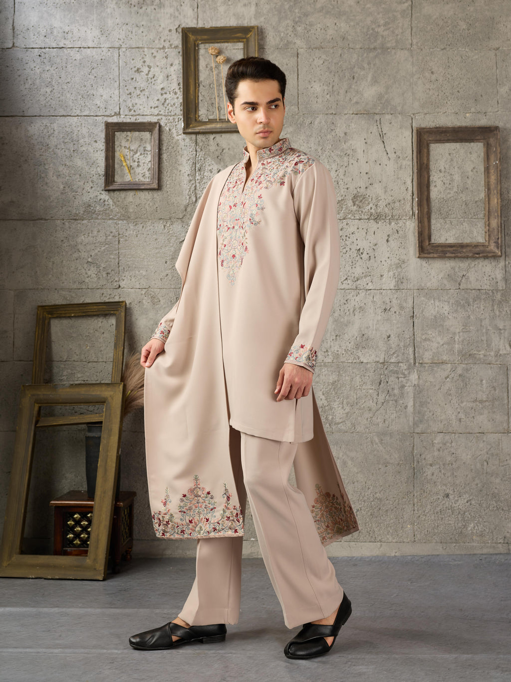 Trendy Beige Japanese Lachka Thread Sequin Kurta Dupatta Set for Men
