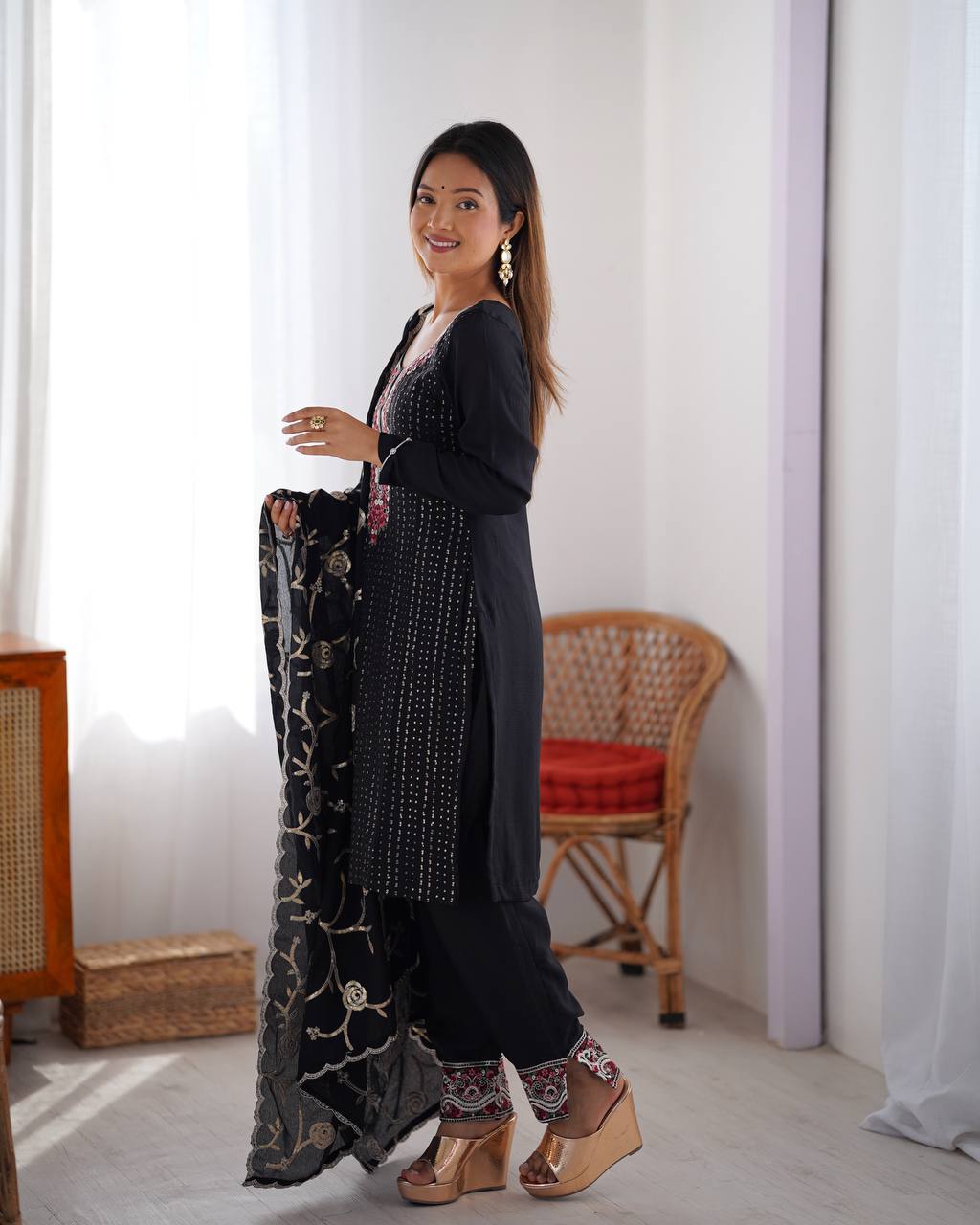 
Stunning Chinon Silk with thread & Sequence work Fancy Suit Set