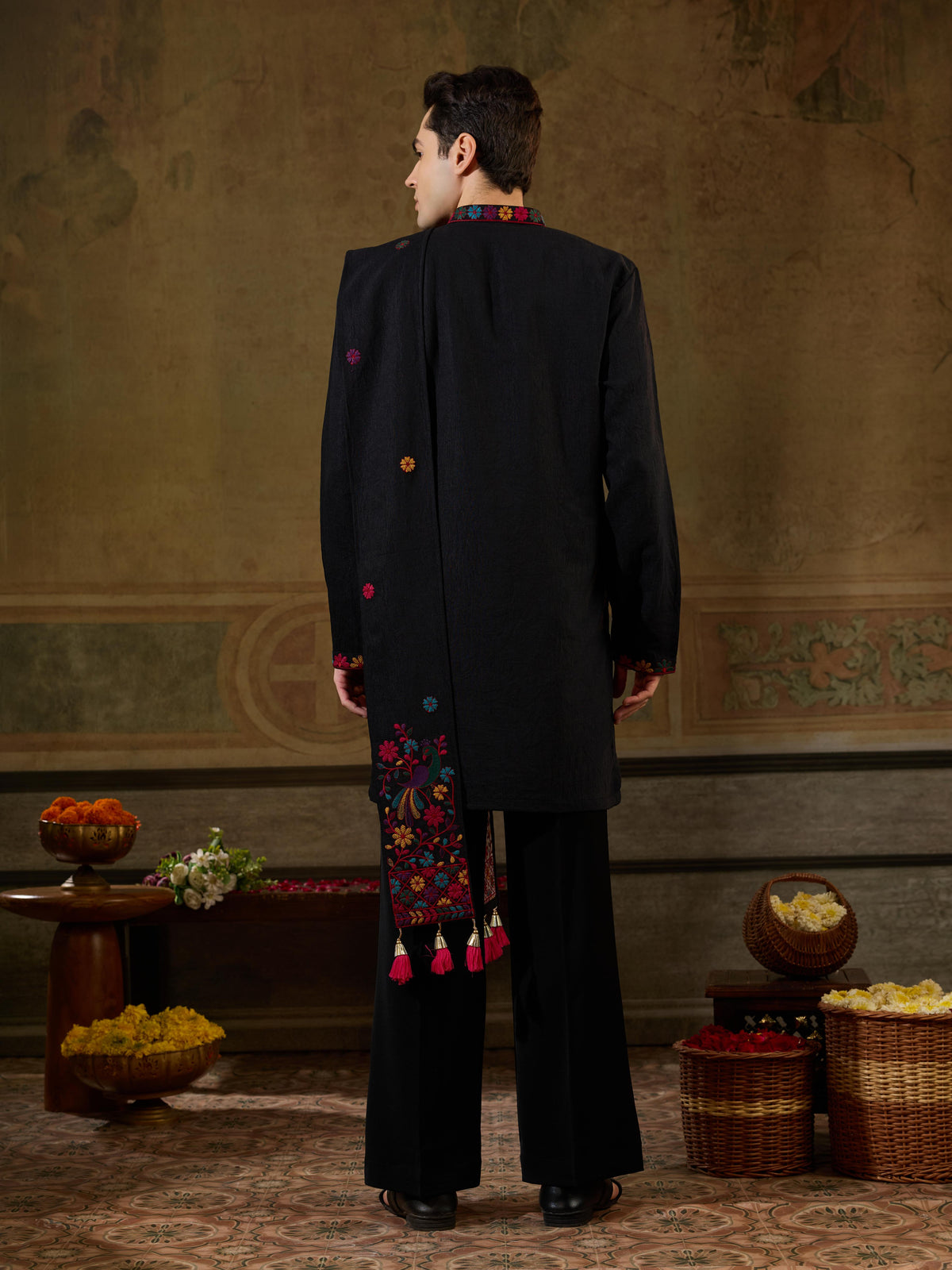 Black Embroidered Mens Kurta Dupatta Set | Tulip Designer
