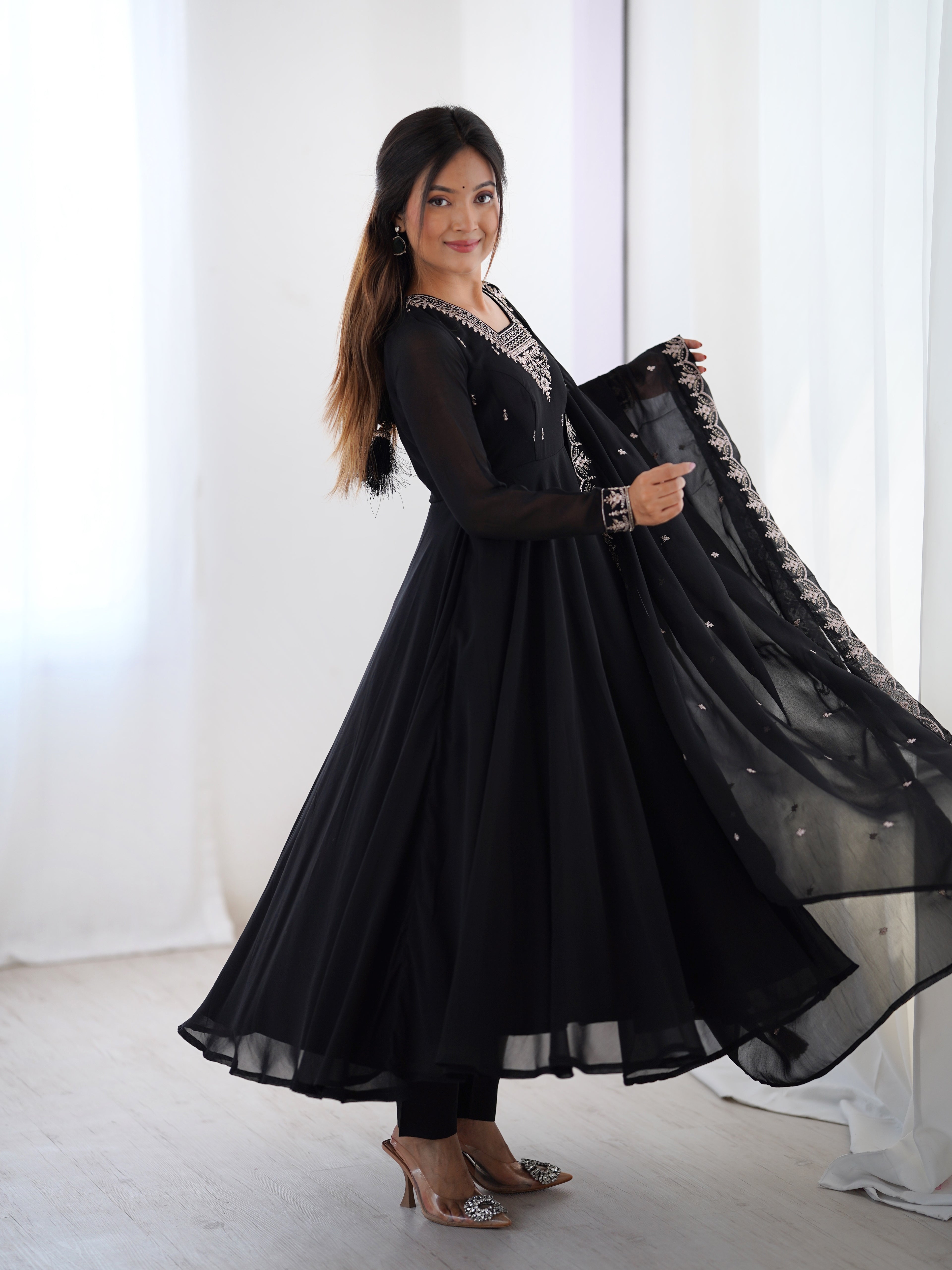 Pure Soft Faux Georgette Fully Flaired Anarkali Suit Comes With Duppatta & Pant - BLACK
