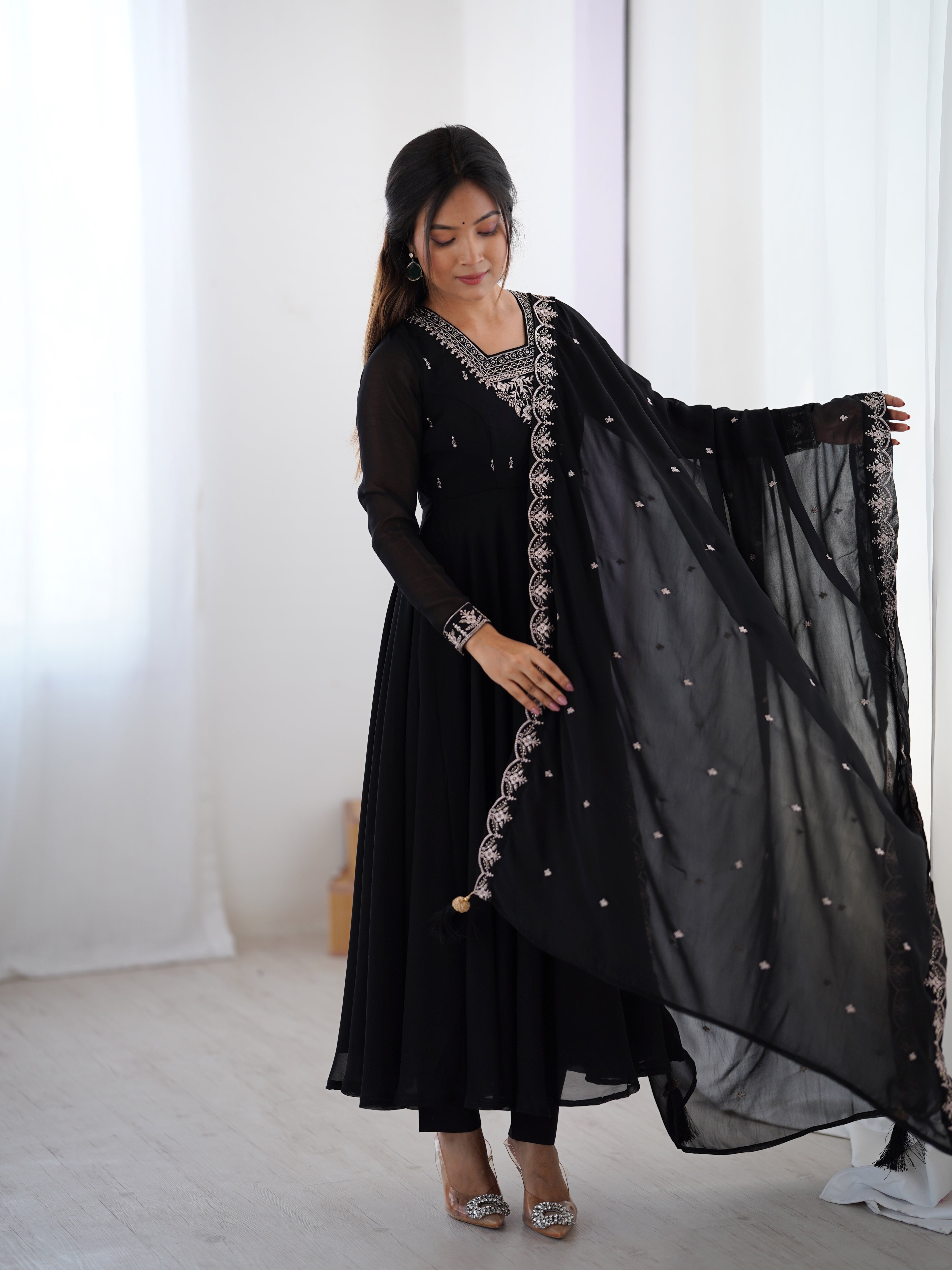 Pure Soft Faux Georgette Fully Flaired Anarkali Suit Comes With Duppatta & Pant - BLACK
