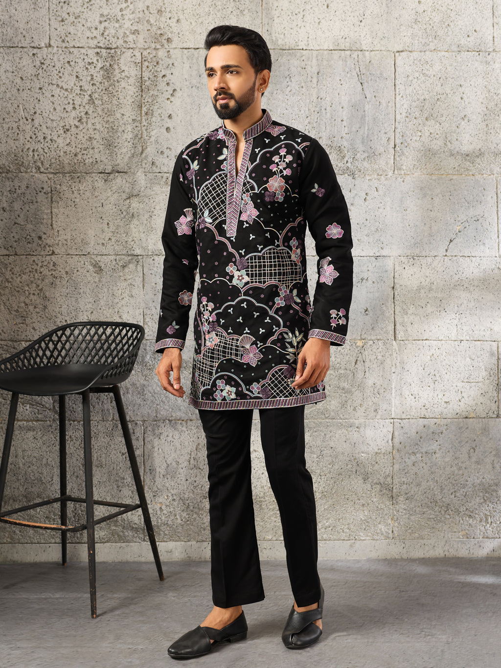 Signature Black Japanese Lachka Embroidered Kurta Bell Bottom Set
