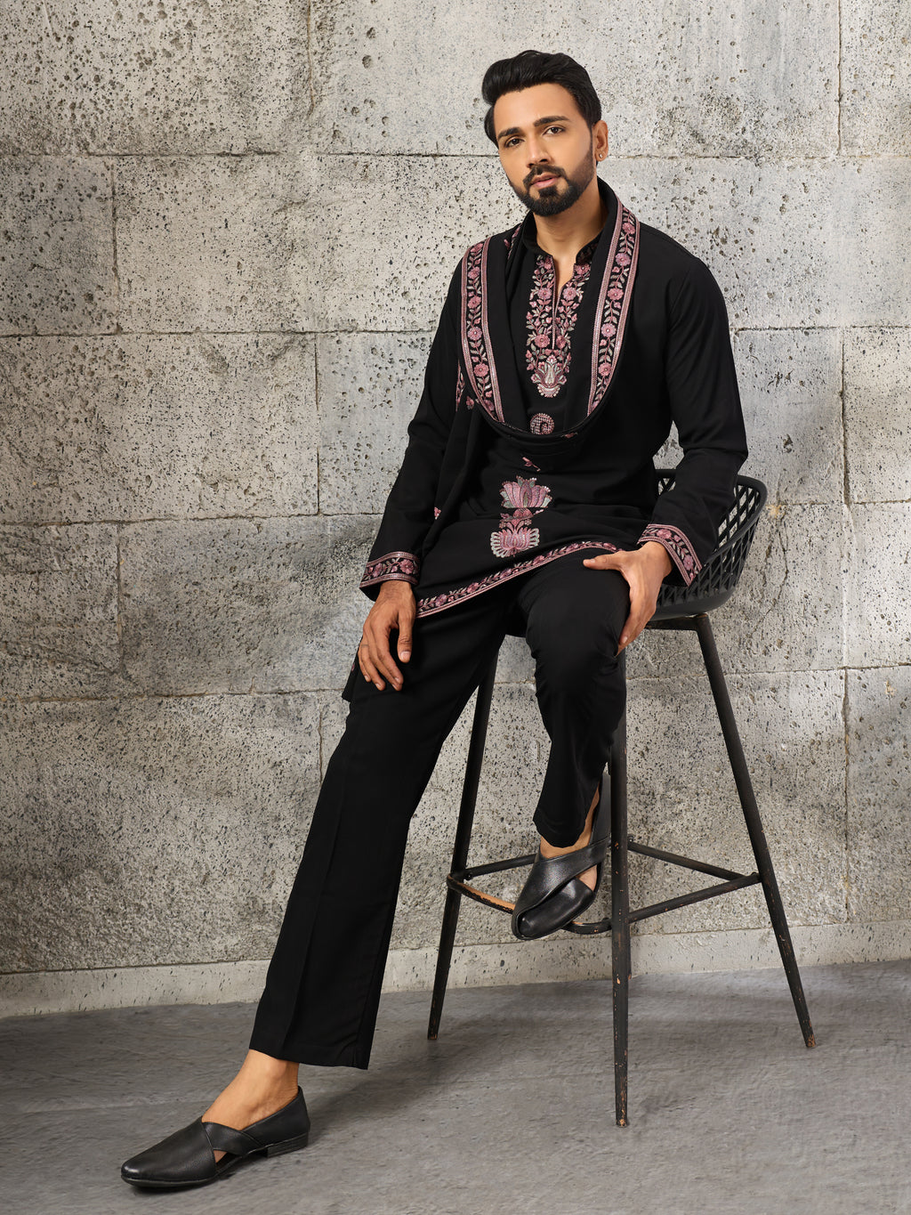 Elegant Black Japanese Lachka Embroidered Kurta Dupatta Set
