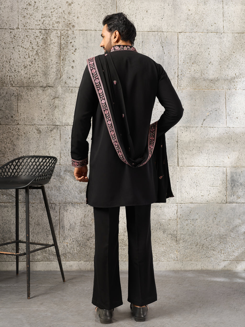 Elegant Black Japanese Lachka Embroidered Kurta Dupatta Set
