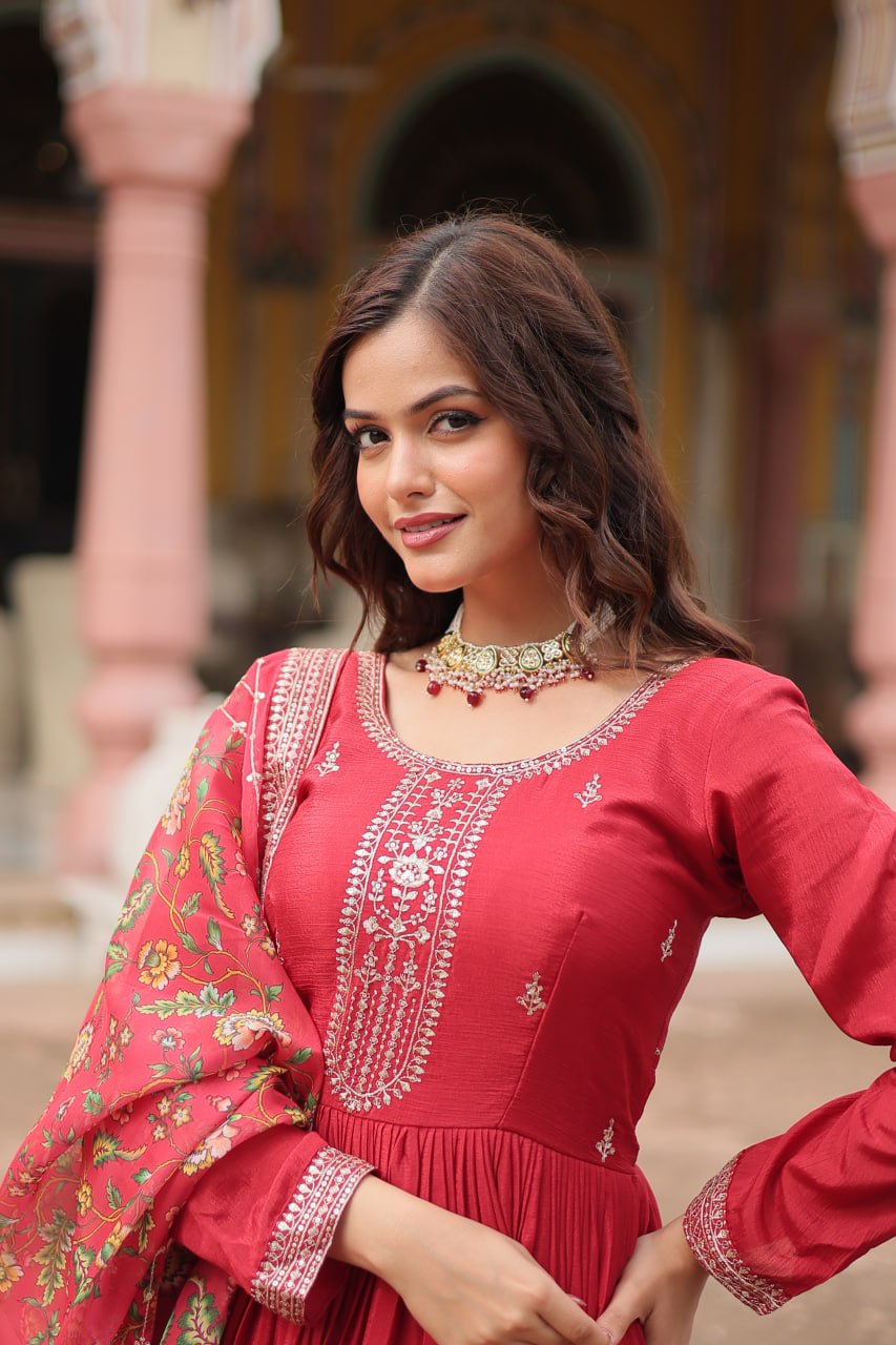 Chinon And Sequins Embroidered Work Discover the perfect ensemble to add a touch of glamour to your wardrobe and stand out from the crowd
