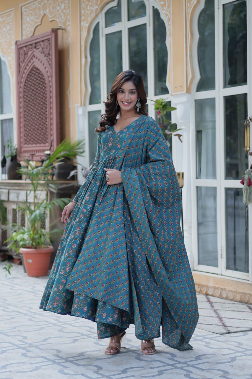 Adorable Cotton V Neck Ethnic Suit Set