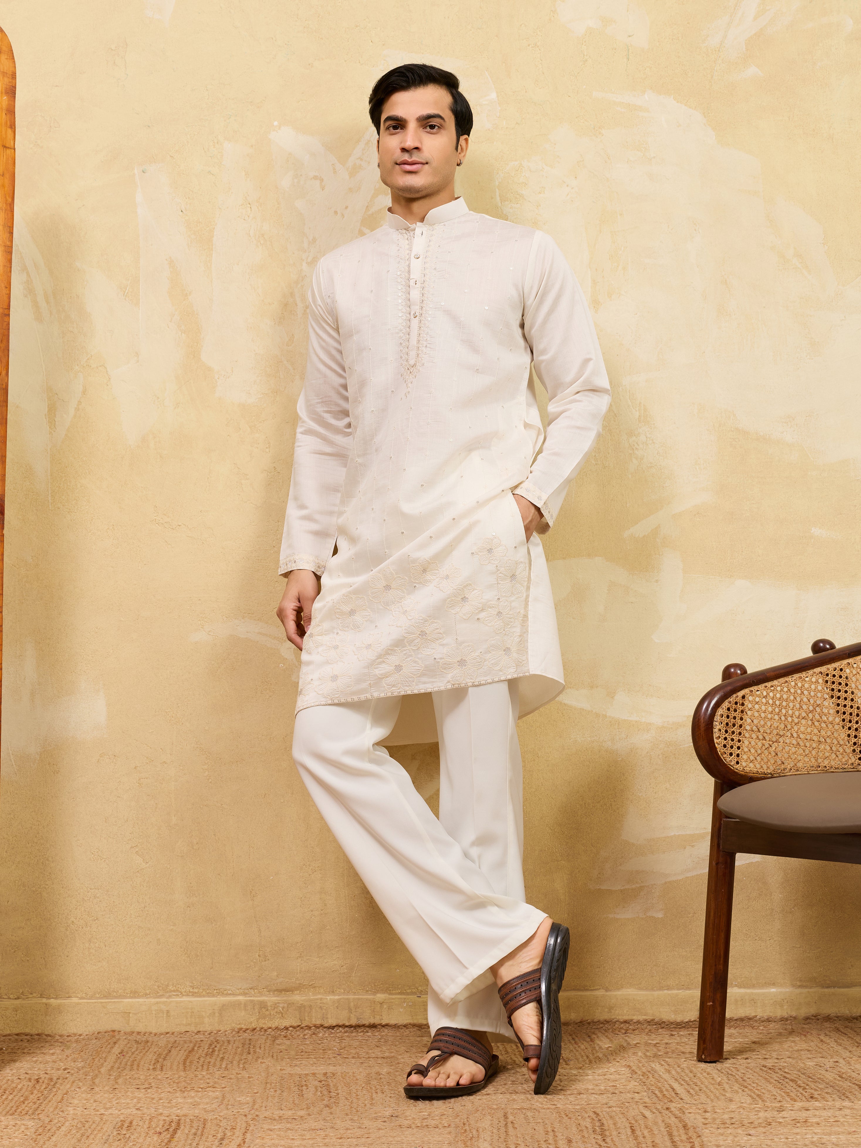 Classic White Viscose Silk Multi-Thread Men’s Kurta Set
