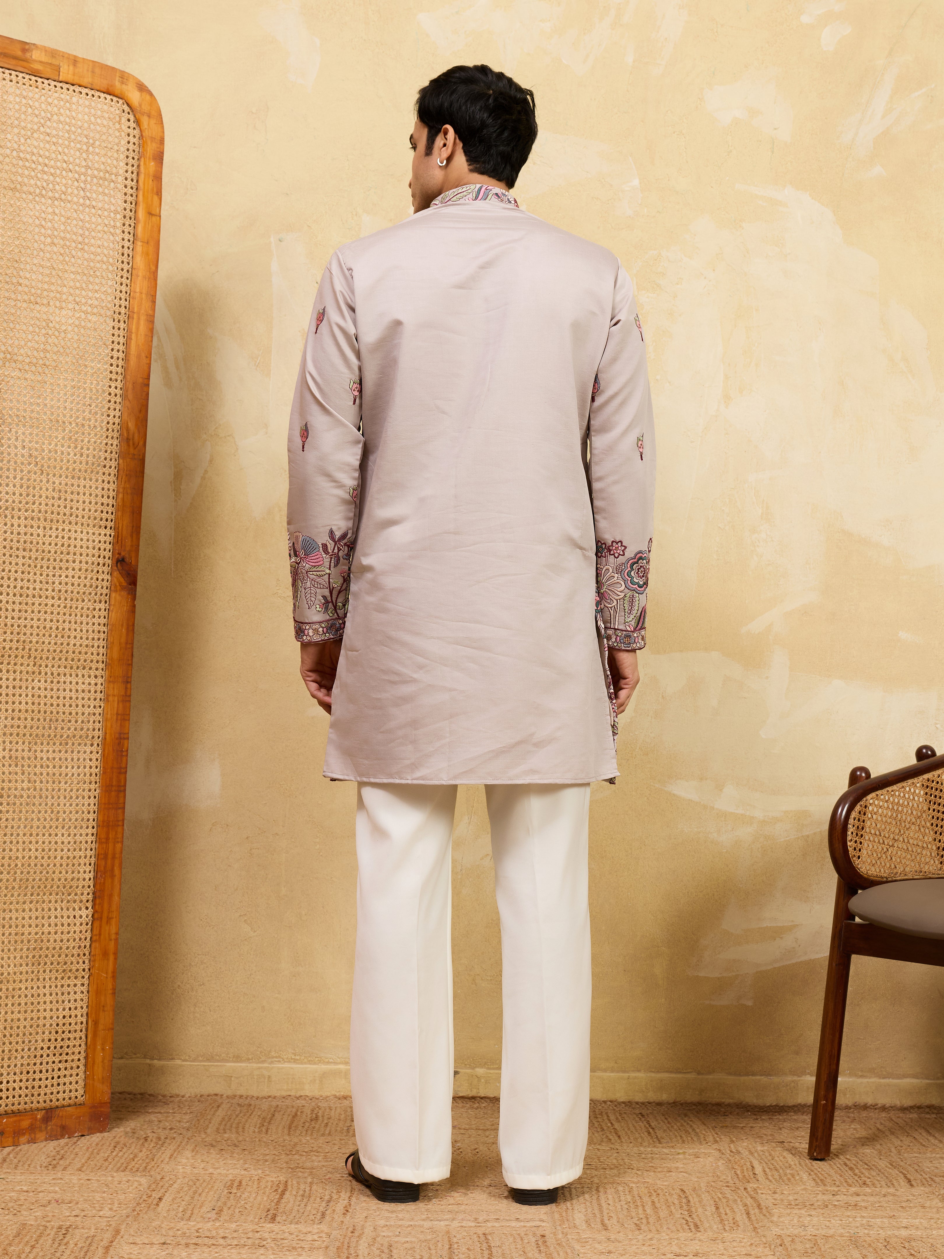 Royal Dusty Lavender Viscose Silk Embroidered Kurta with Dupatta
