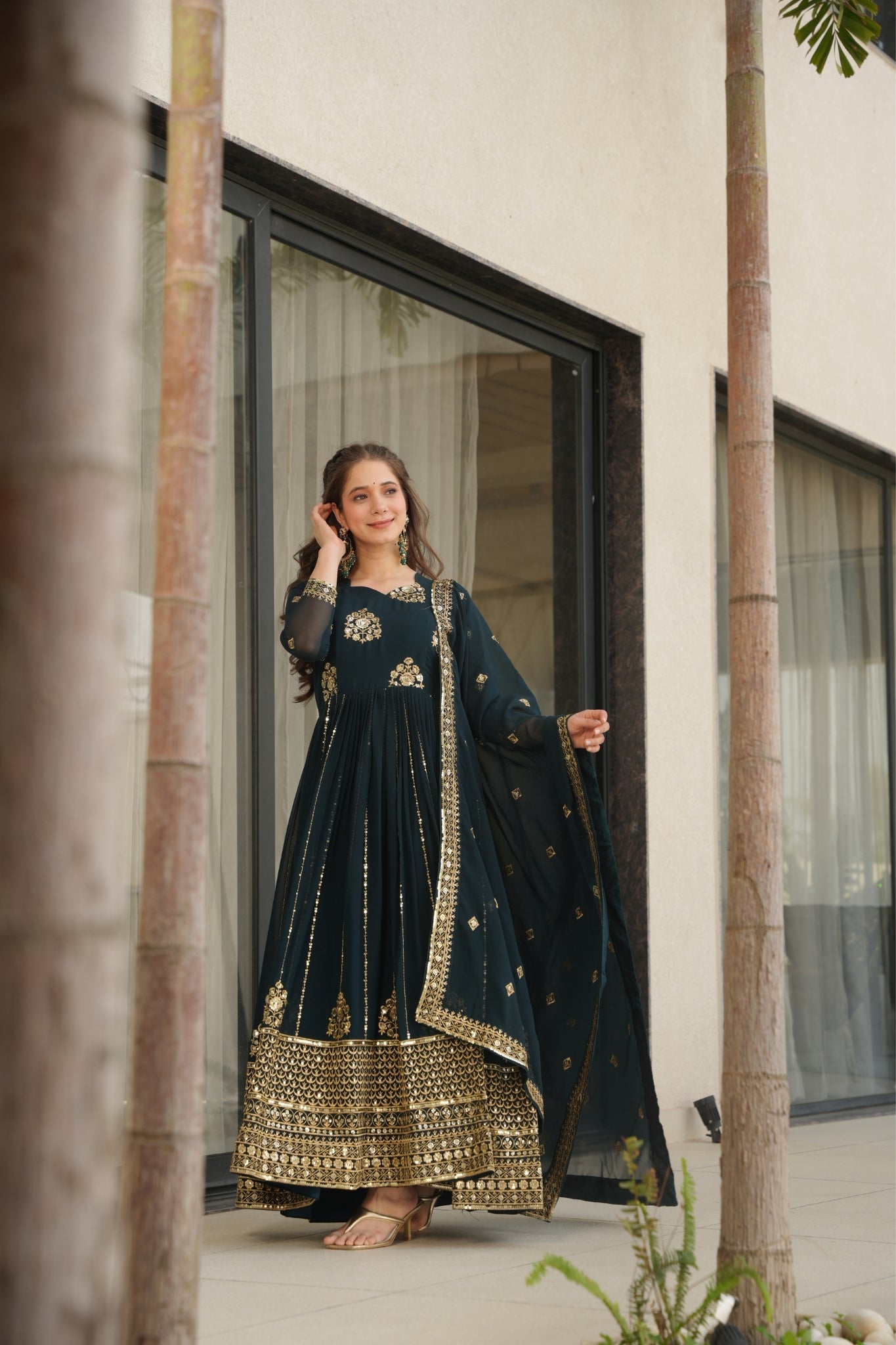 Elegance Rich Sequins Embroidered Work Designer Wedding Gown