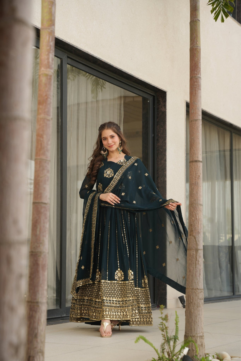 Elegance Rich Sequins Embroidered Work Designer Wedding Gown
