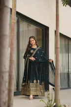Elegance Rich Sequins Embroidered Work Designer Wedding Gown