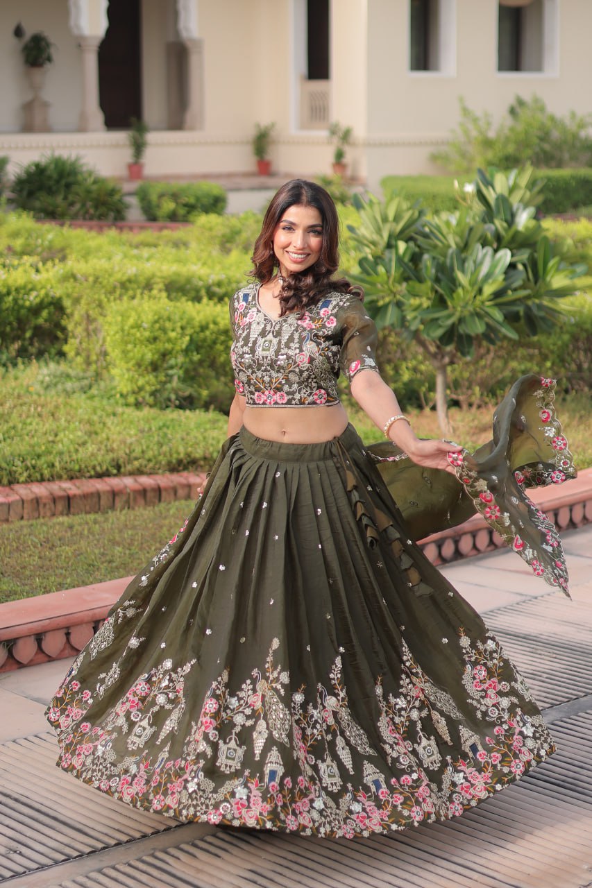 Wedding Special Gold Crush Lehenga Choli Set With Dupatta