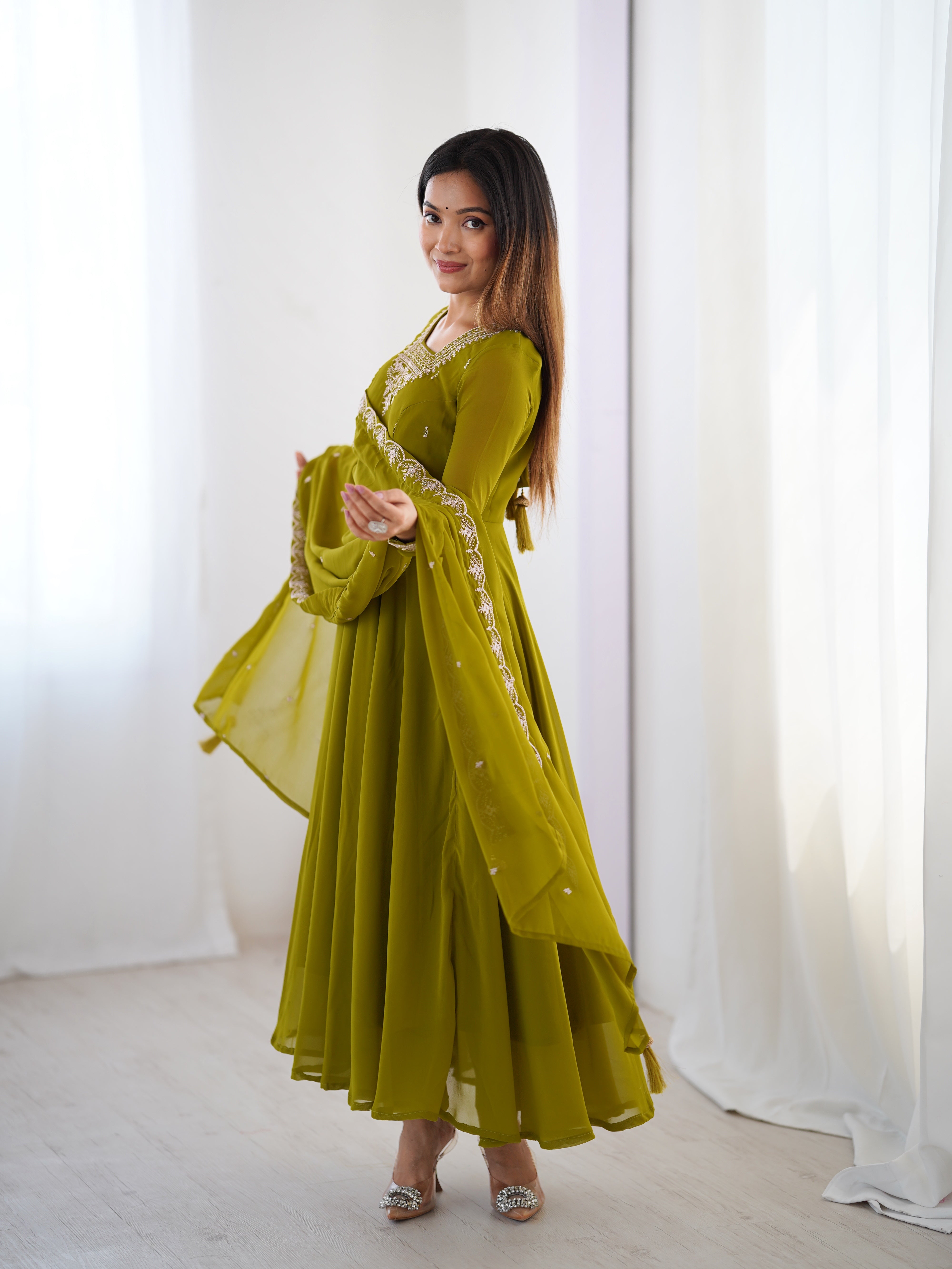 Pure Soft Faux Georgette Fully Flaired Anarkali Suit Comes With Duppatta & Pant - MEHENDI GREEN