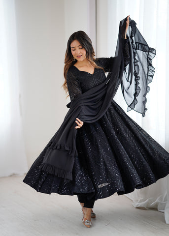 Graceful Black Soft Fox Georgette Anarkali Gown With Dupatta