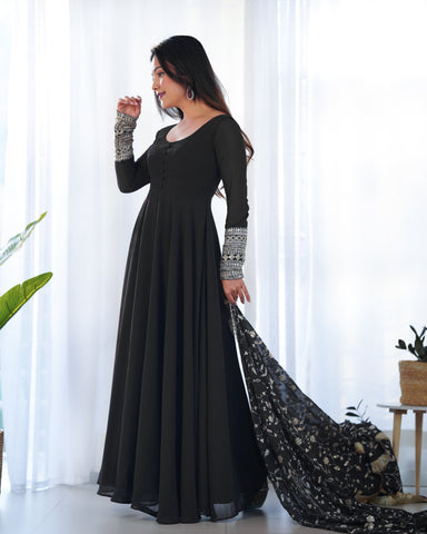 Black Color Pure Faux Georgette Kurti With Huge Flair Comes With Duppatta & Pant