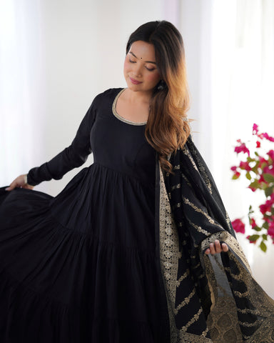 Pure Roman Silk Chanderi Fabric Fully Flared Anarkali Suit With Pent and Dupatta Set - Black