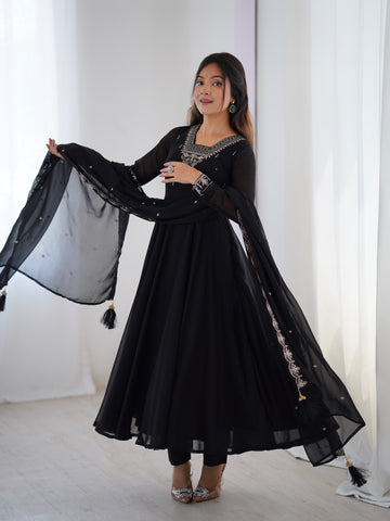 Pure Soft Faux Georgette Fully Flaired Anarkali Suit Comes With Duppatta & Pant - BLACK