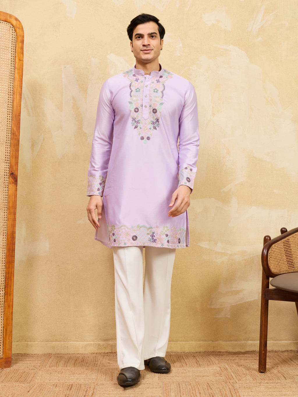 Premium Lavender Viscose Silk Thread Work Kurta Set
