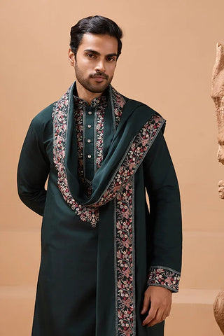Perfect Green Festival Special Kurta with Dupatta for Mens