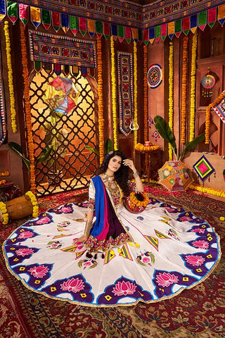 White Mirror Work Chaniya Choli Set for Navratri