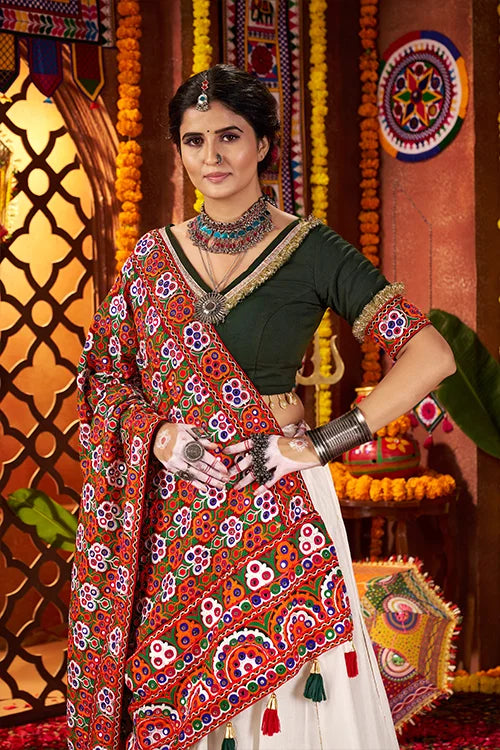 Navratri Look White Chaniya Choli Set for Women