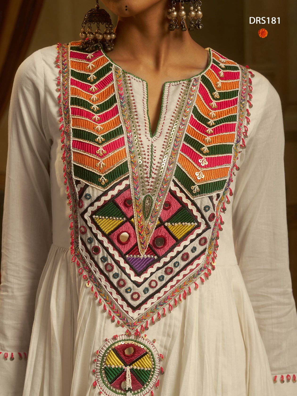 Off White Mul Cotton Gown Set | Tulip Designer
