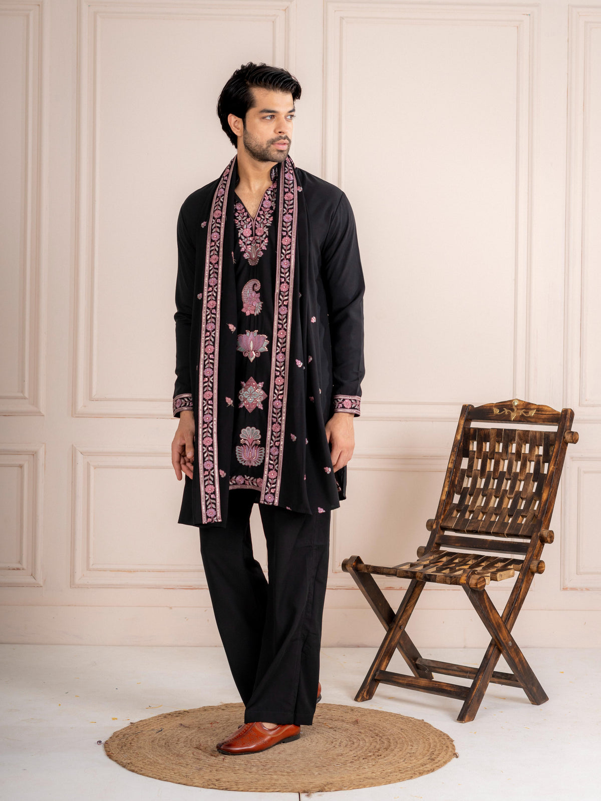 Elegant Black Japanese Lachka Embroidered Kurta Dupatta Set