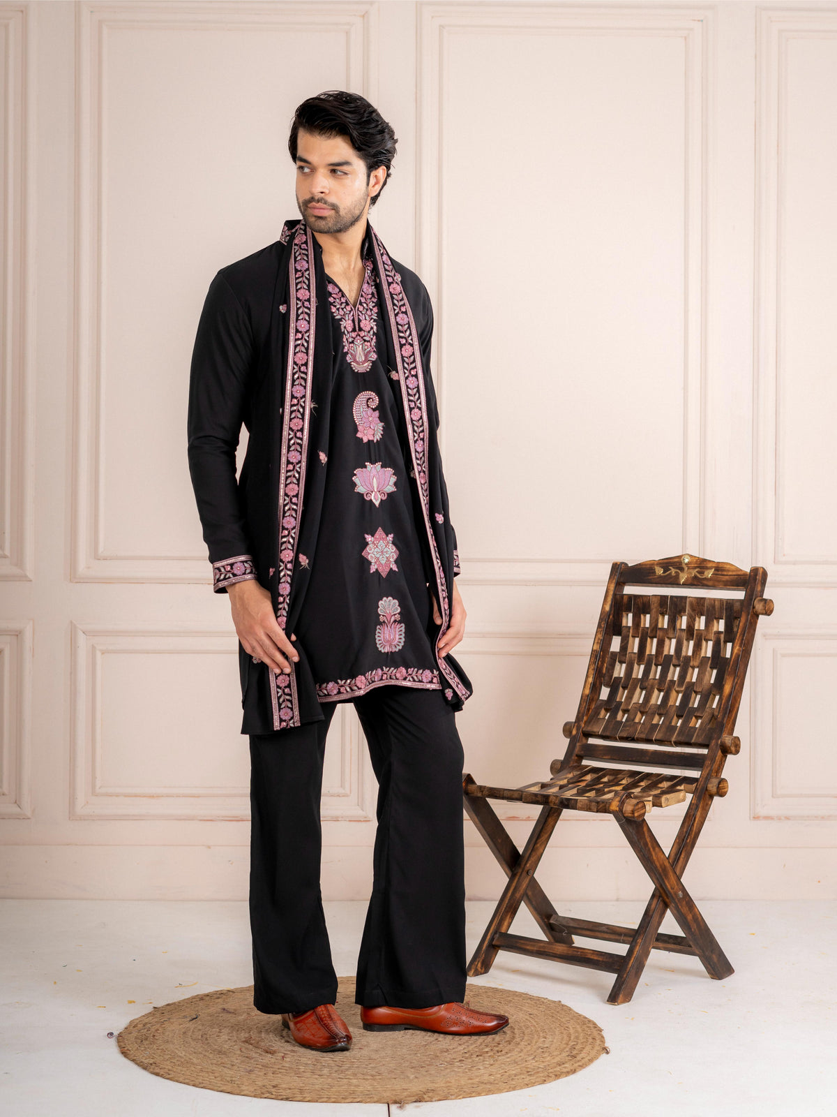 Elegant Black Japanese Lachka Embroidered Kurta Dupatta Set