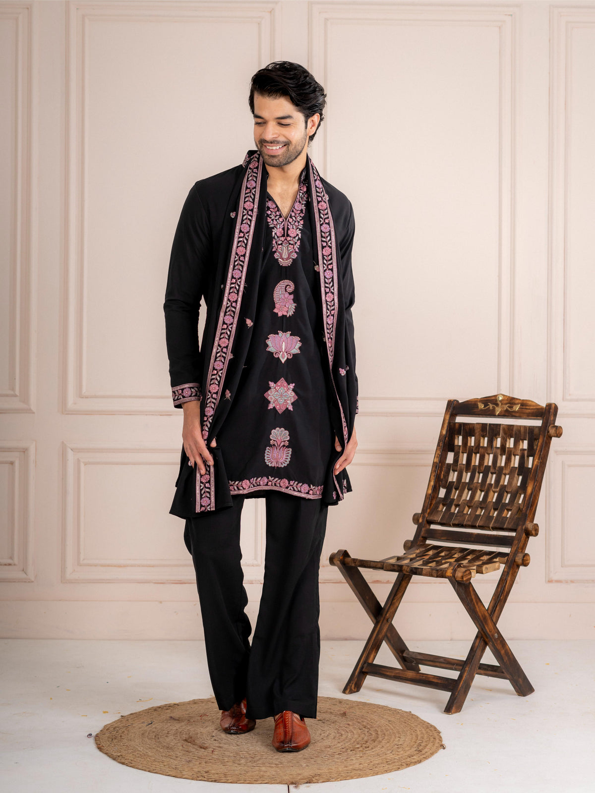 Elegant Black Japanese Lachka Embroidered Kurta Dupatta Set