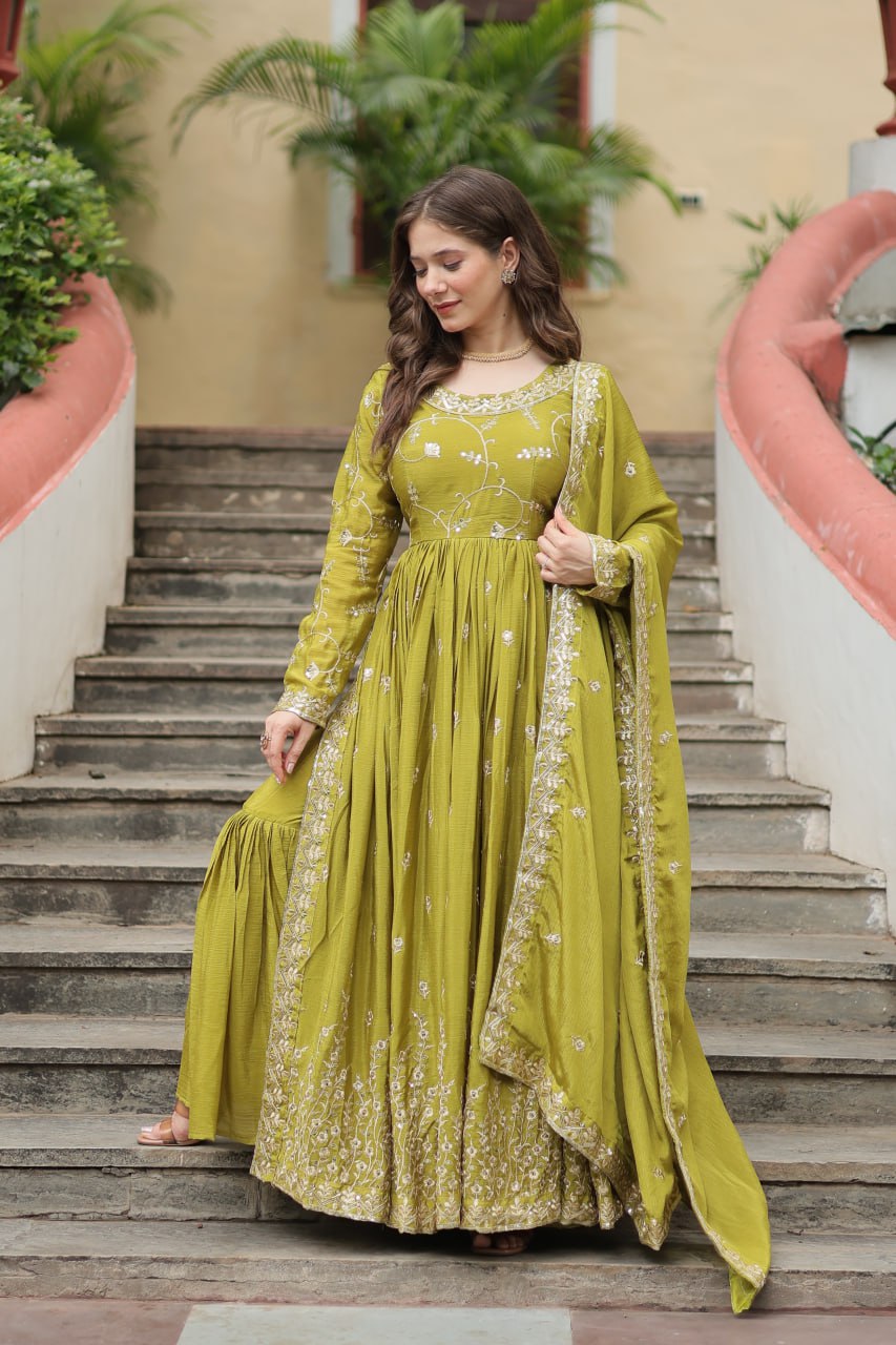 Rich Sequins Embroidered Work Women Suit Set
