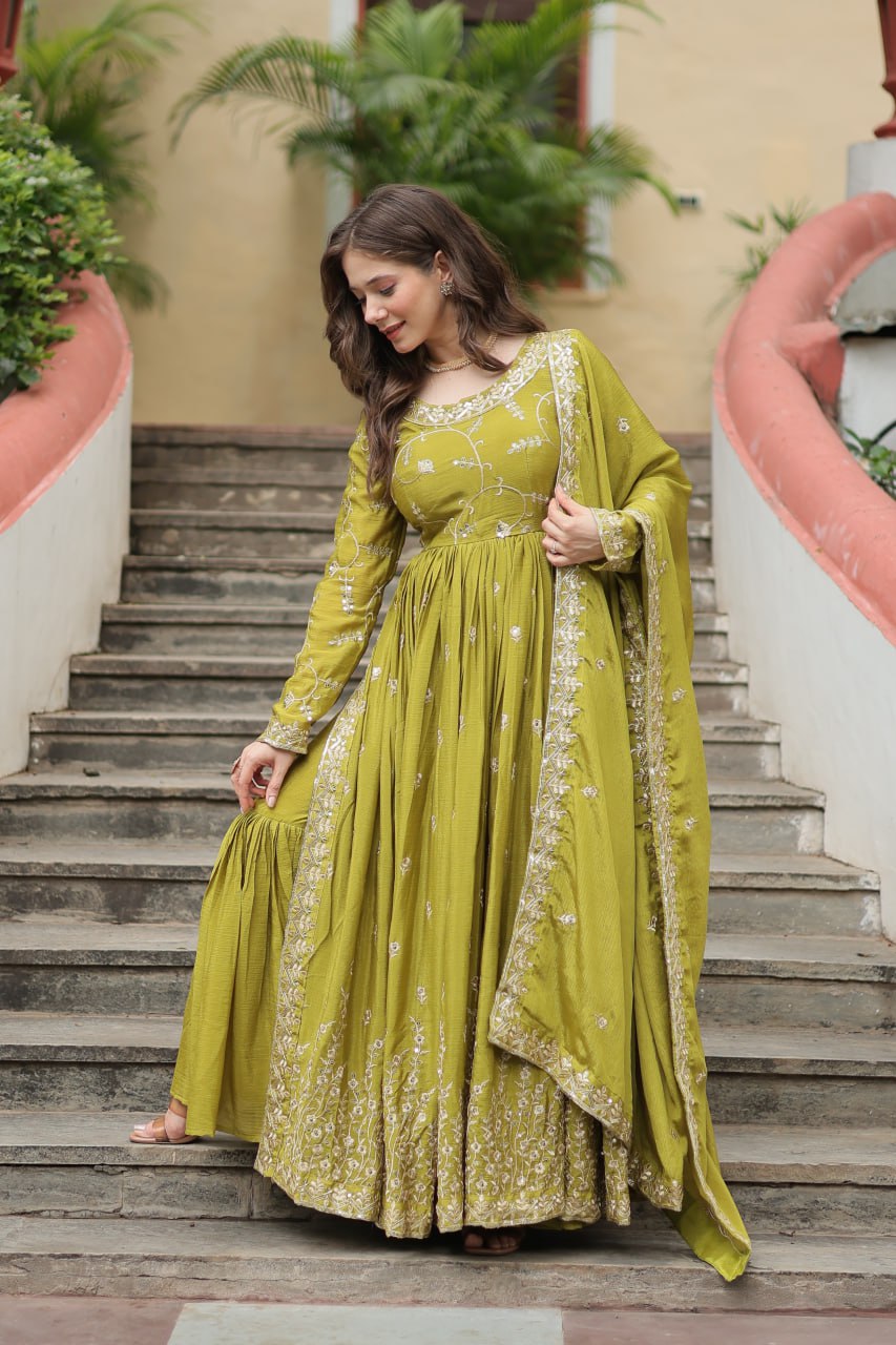 Rich Sequins Embroidered Work Women Suit Set
