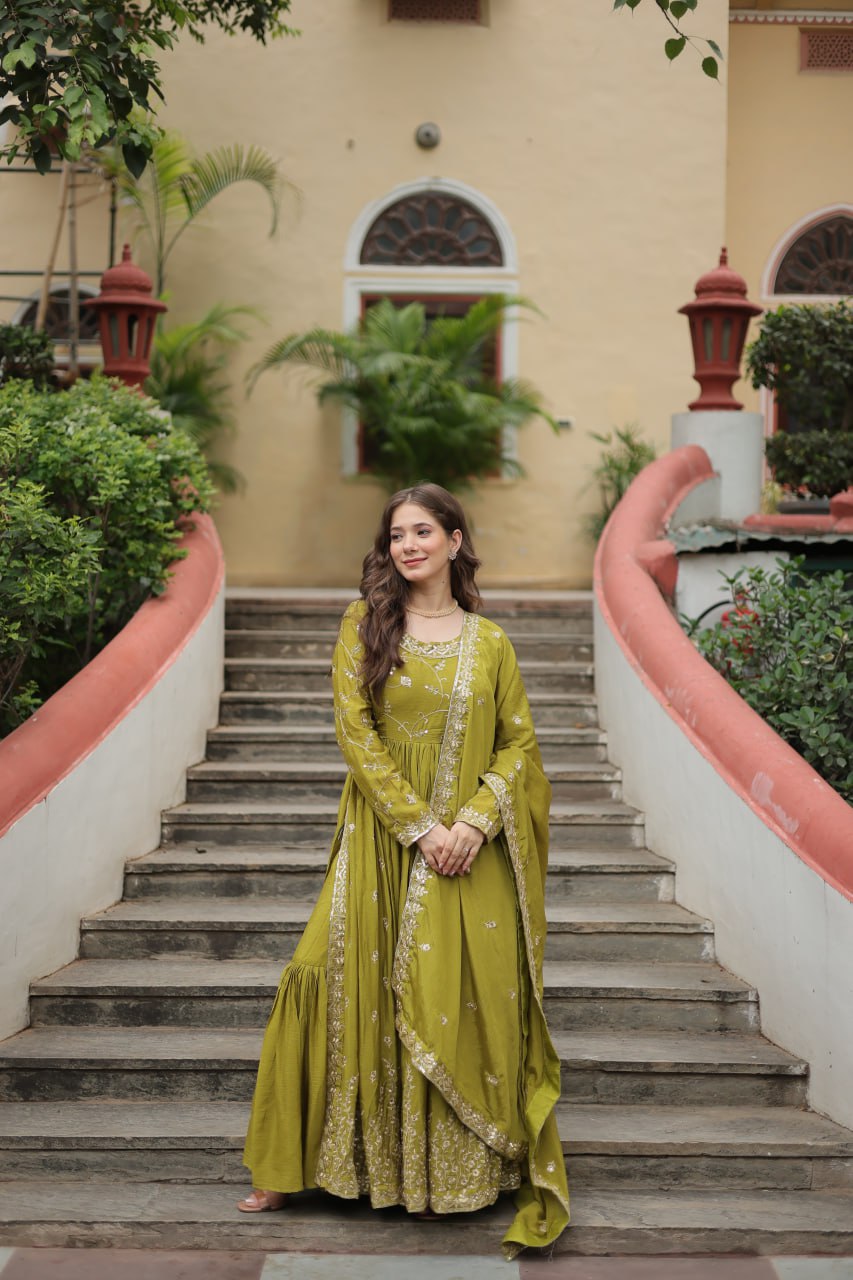 Rich Sequins Embroidered Work Women Suit Set
