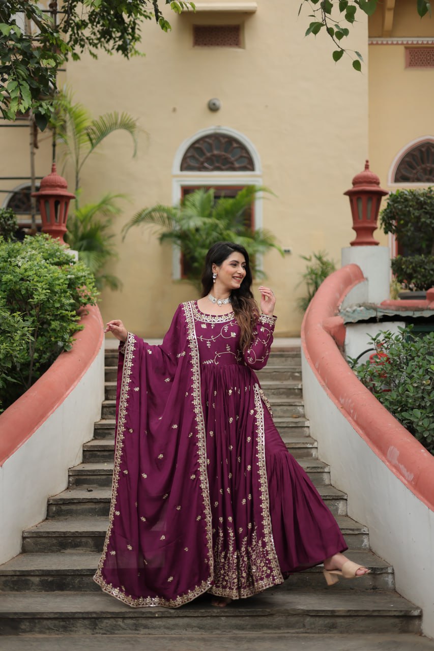 Rich Sequins Embroidered Work Women Suit Set
