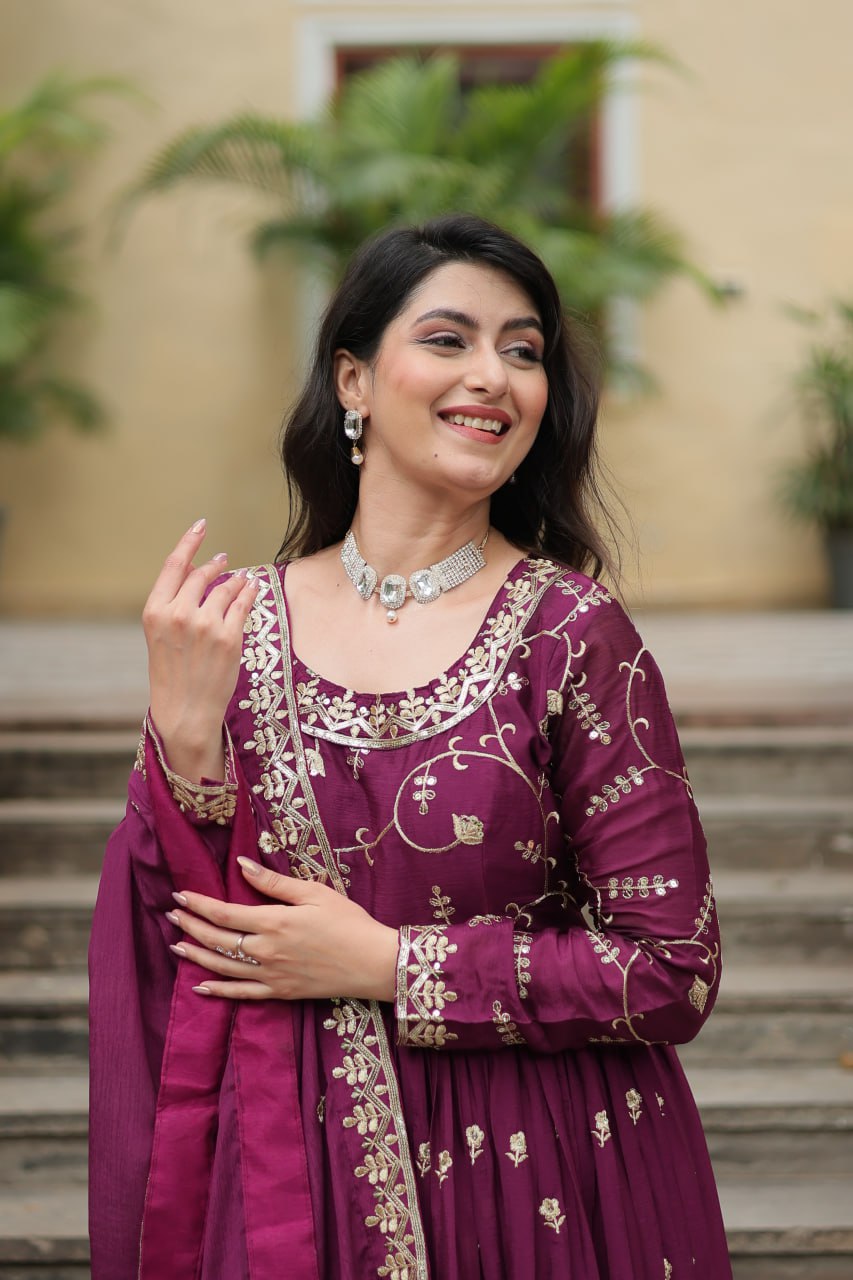 Rich Sequins Embroidered Work Women Suit Set
