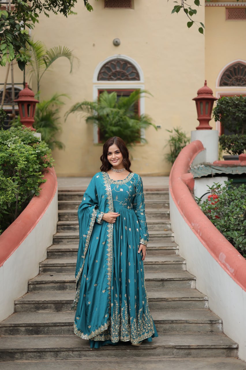Rich Sequins Embroidered Work Women Suit Set
