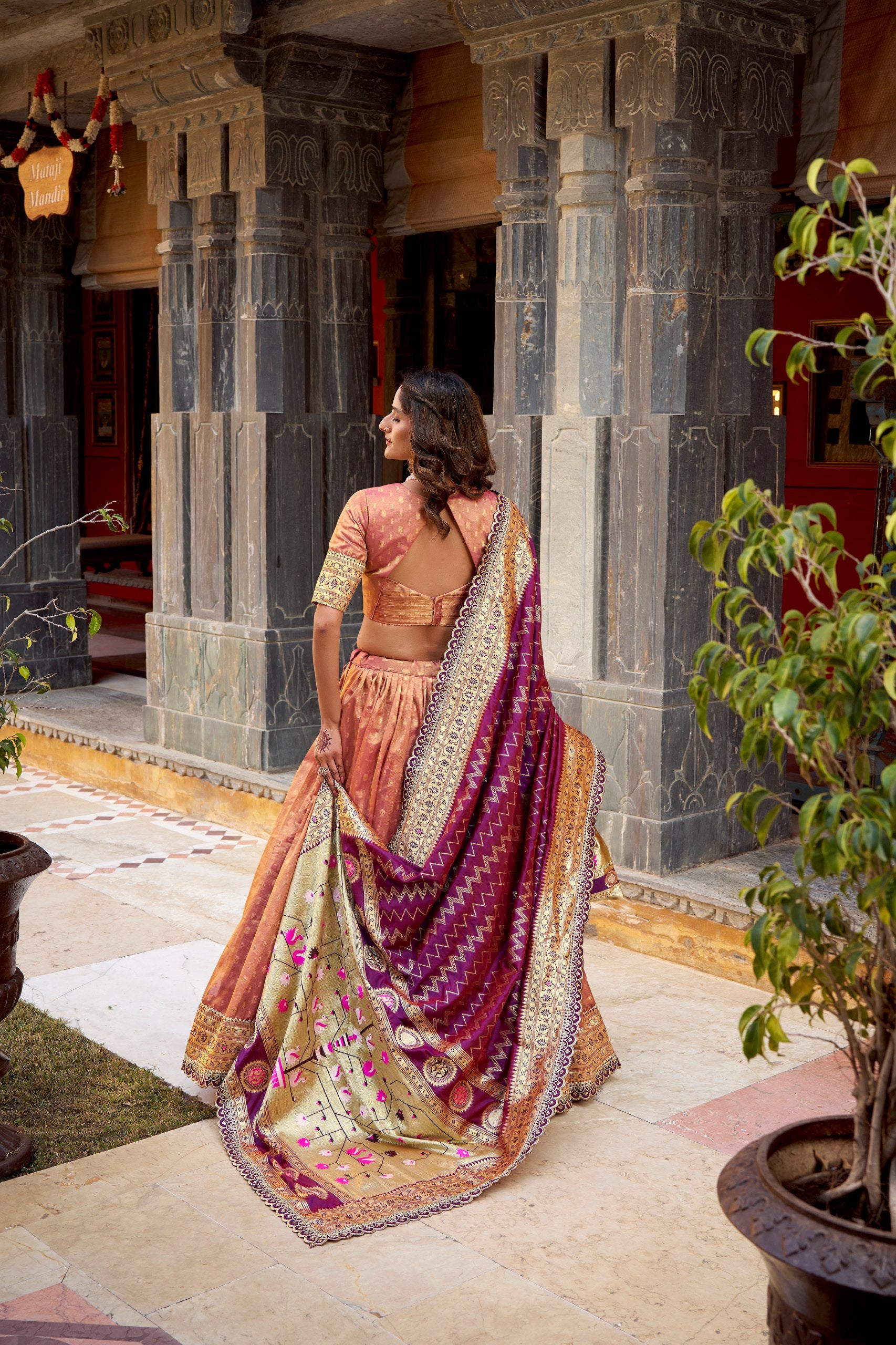 Elegant Simmer Organza Zari Work Lehenga Set With Batwa For Women
