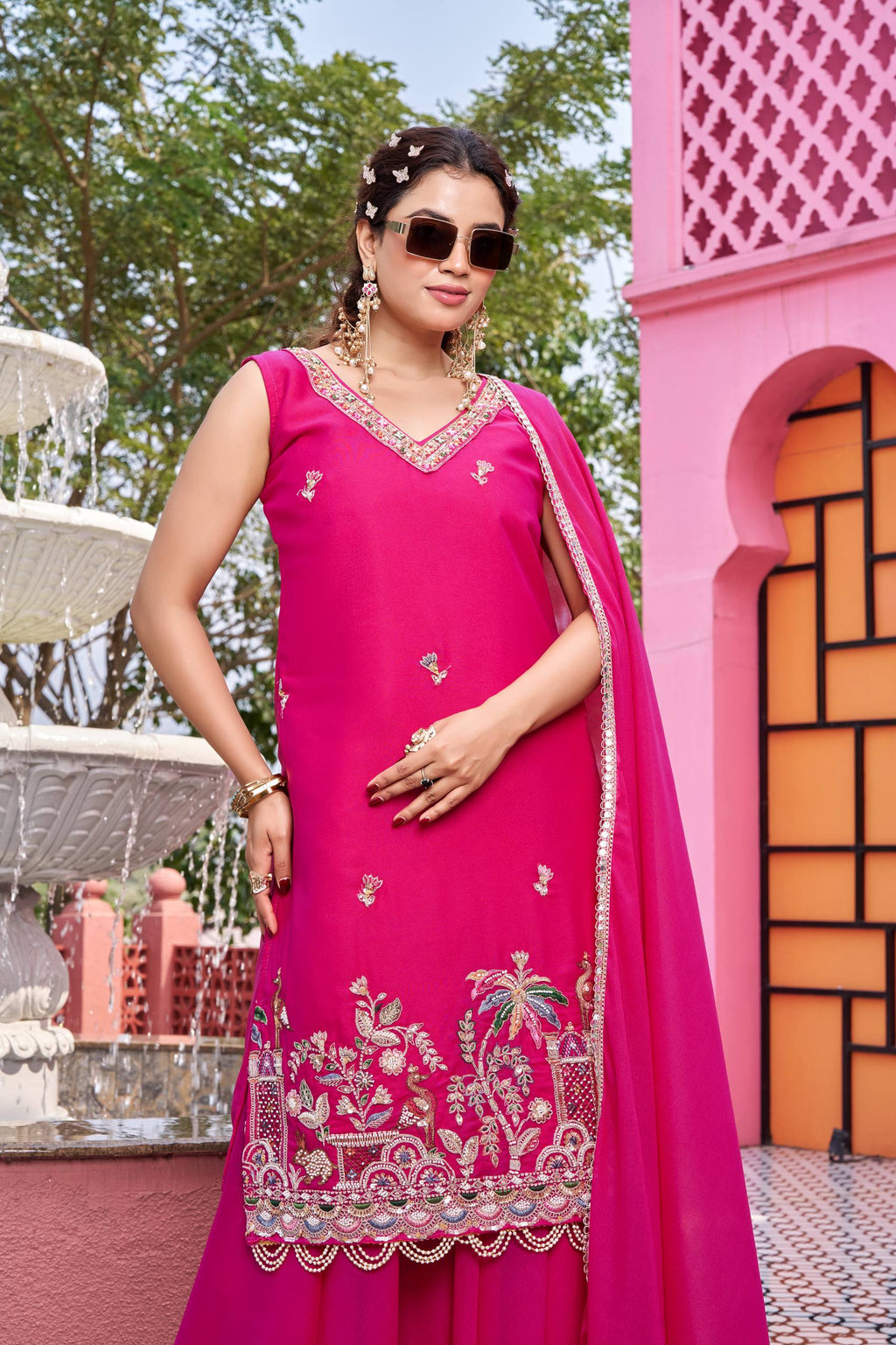 Elegant Star Georgette Kurti Palazzo Set with Embroidered Dupatta